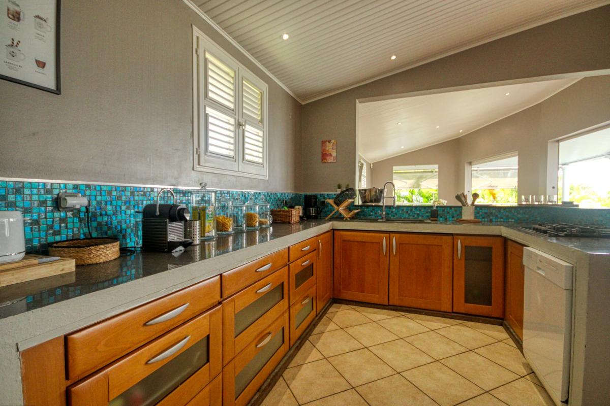 Location villa luxe Martinique - La cuisine